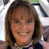 Laura Vanloo Email & Phone Number