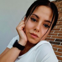 Elina Kalchuk Email