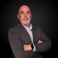 Equinix Employee Lee Emptage's profile photo