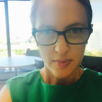Lucinda Cheshire Email
