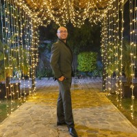 Mega Frescos Employee Jonathan Hernandez's profile photo