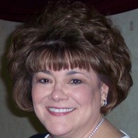 Lyn Sutton Email & Phone Number