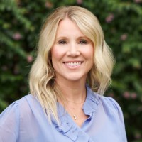 Kami Bible Email & Phone Number