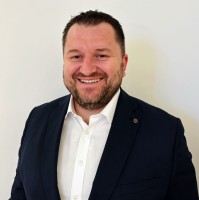 United Infrastructure Ltd Employee Vlad Cihm's profile photo