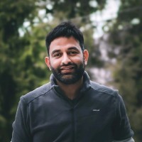 Vivek Dixit Email