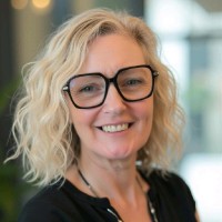 Tracy Irwin Email & Phone Number