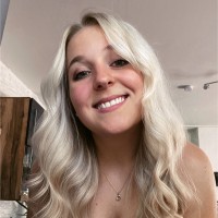 Michaela Stirner Email