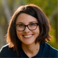 Alexandra Nicoloiu Email