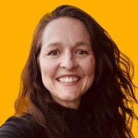Huggg Employee Alice Cox's profile photo
