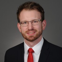 Jörn Becker Email