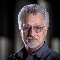 Roger Anderson Email & Phone Number