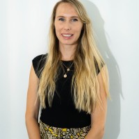 Kelly Davis Email & Phone Number