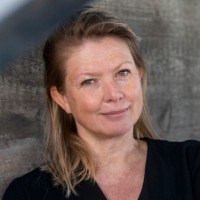 Pia Nielsen Email