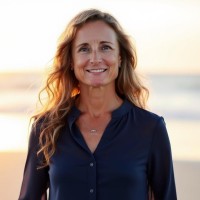 Liz Bills Email & Phone Number