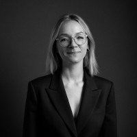 Nelly Pfeifer Email