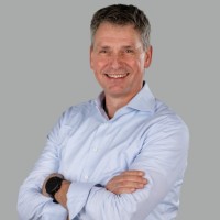 Robert van Aalst Email