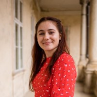 Ionela Comșa Email