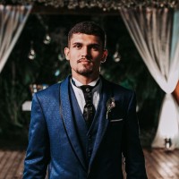 Douglas Barcelos Email