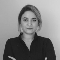 Kimia Ghaderian Email