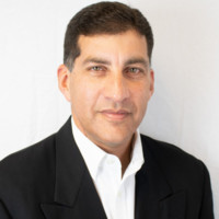OZ Employee Emmanuel Ramos's profile photo