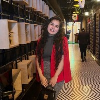 Ria Sharma Email