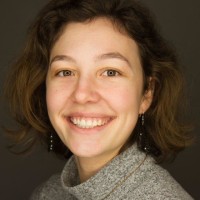 Julia Pelzer Email