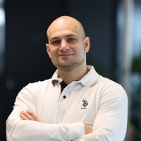 Vladimir Lazarev Email