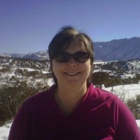 Husky Liners Employee Laura Thomas's profile photo