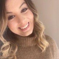 Julia Farling Email & Phone Number