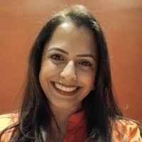 Transportes Translovato Employee Aline Parige's profile photo