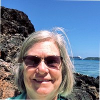 Suzanne Sanders Email & Phone Number