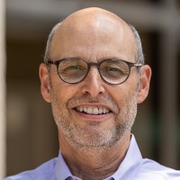 E-mail e número de telefone de Tom Peterman