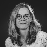 Ellen Bos Email & Phone Number