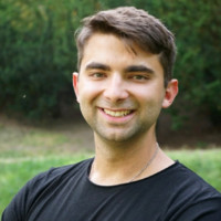 Daniel Hrubý Email
