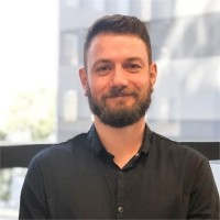 André Fernandes Email