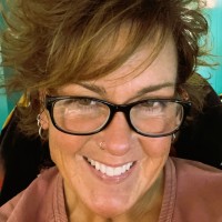 Julie Bourne's profile photo