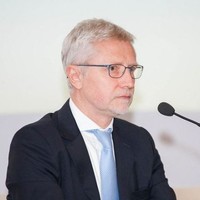 Giovanni Grava Email