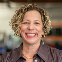 Heather Snavely