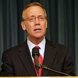 Williams & Connolly LLP Employee David Aufhauser's profile photo