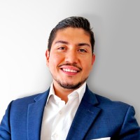 7 Figure CEOS Employee Rodrigo Silva's profile photo
