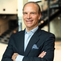 Amazon Web Services Employee Mike Saur's profile photo