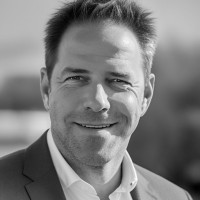 Claus Hendricks Email