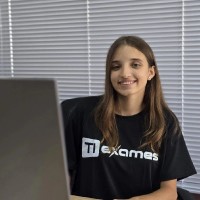 TIexames Employee Tainara Vitória Viebrantz's profile photo