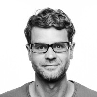 Niels Petersen Email