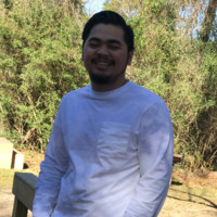 United Airlines Employee Lance Mendiola's profile photo