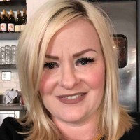 Grace&Heart Employee Laura Dillion's profile photo