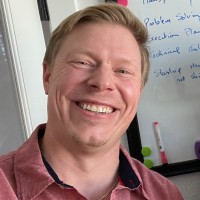 b.well Connected Health Employee Richard Brown's profile photo