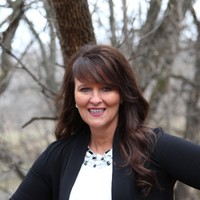 Syverson Tile & Stone, Inc. Employee Joyce Balstad's profile photo