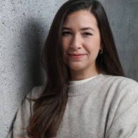 Caro Schugt Email