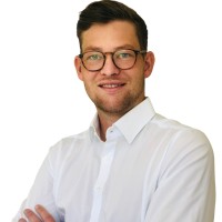 Dominik Haslinger Email